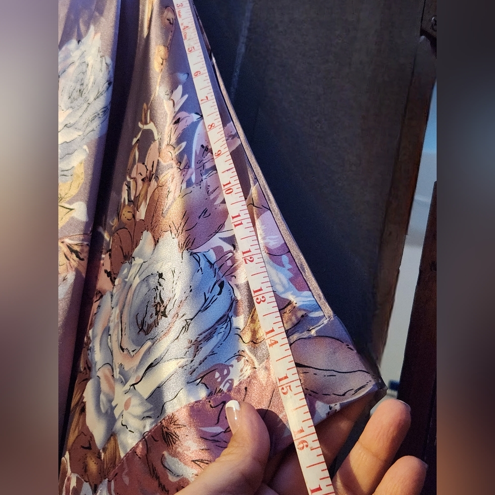 NWT Floral Kimono Robe - Picture 5 of 11